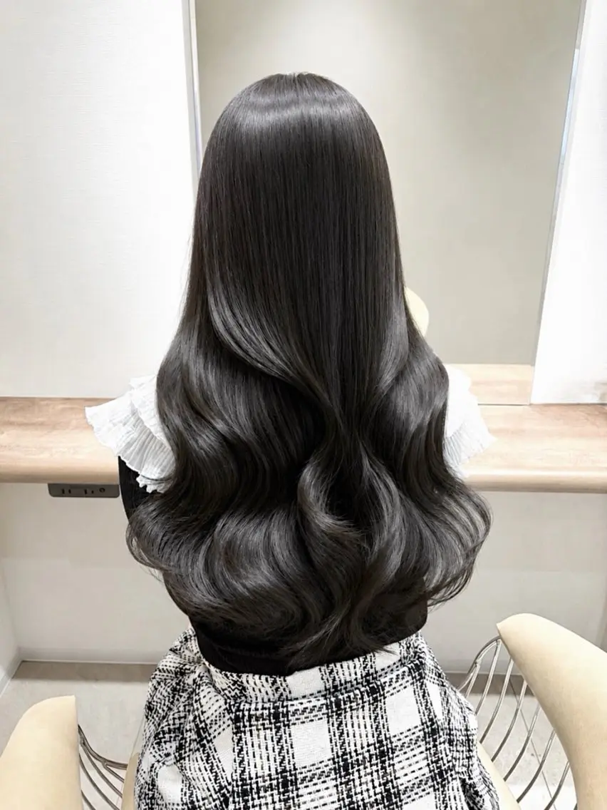 ロング カラー ♡Yoshino♡ 色っぽトレンドヘアのヘアスタイル