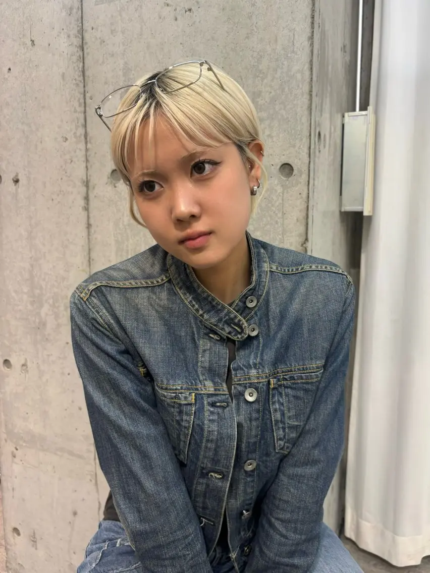 ショート ヘアカラー ココロ♩ハイトーン/ 暖色 大名のヘアスタイル