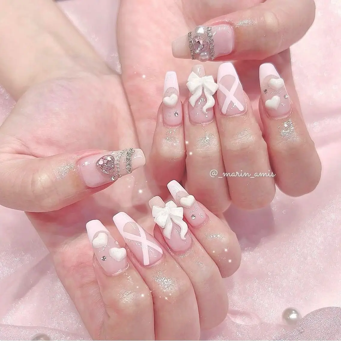 ネイル 長さ出し グラデーション 卒業式 キラキラネイル マグネットネイル Lee Nailsのネイルデザイン