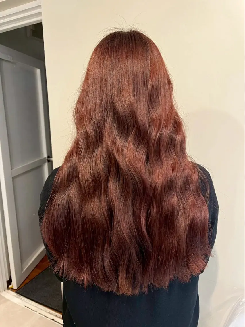 ロング 濱村 飛来のヘアスタイル