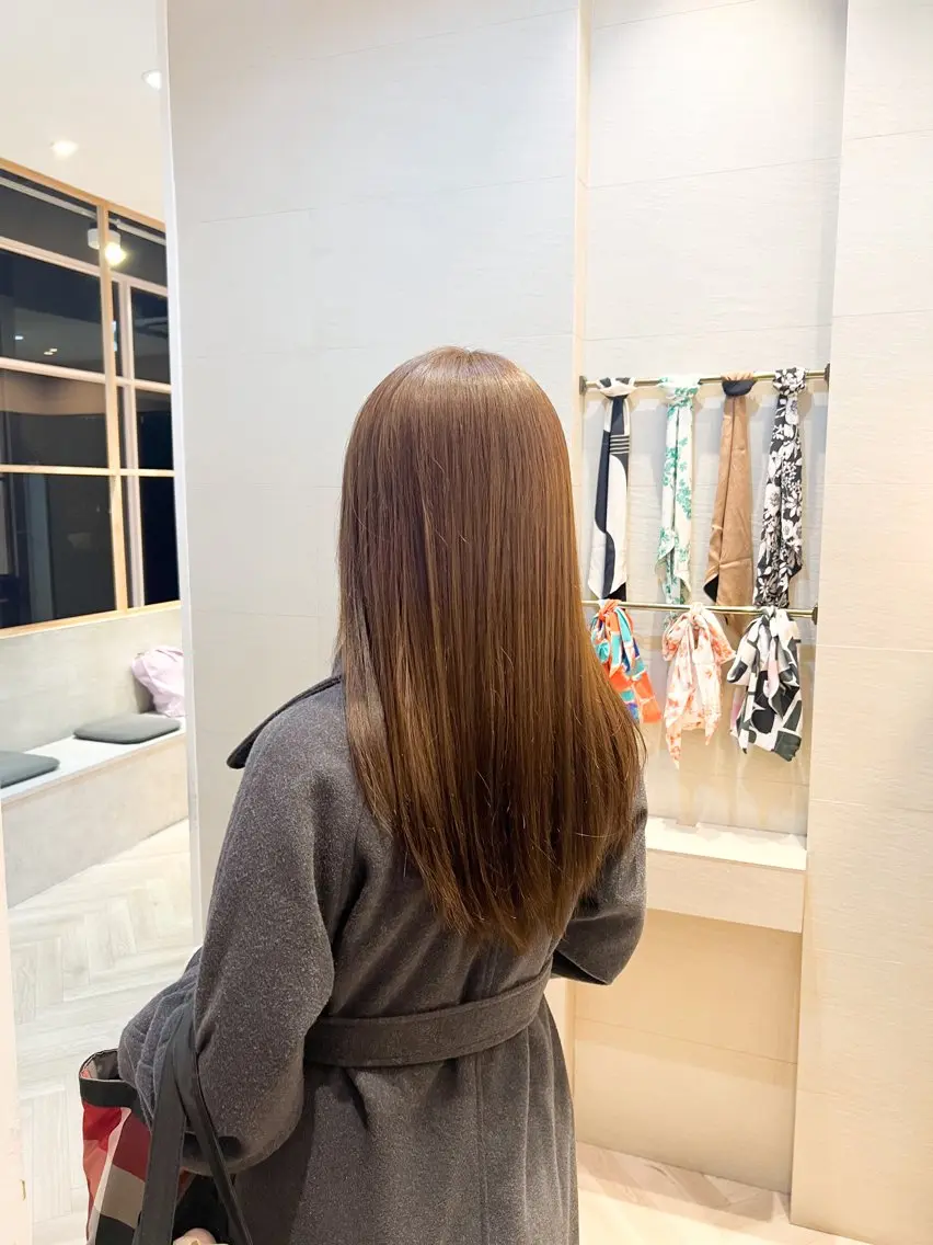ロング カラー ベージュカラー 透明感カラー オリーブベージュ ヘアカラー トリートメント 艶カラー/透明感 /ヒグチアオイのヘアスタイル