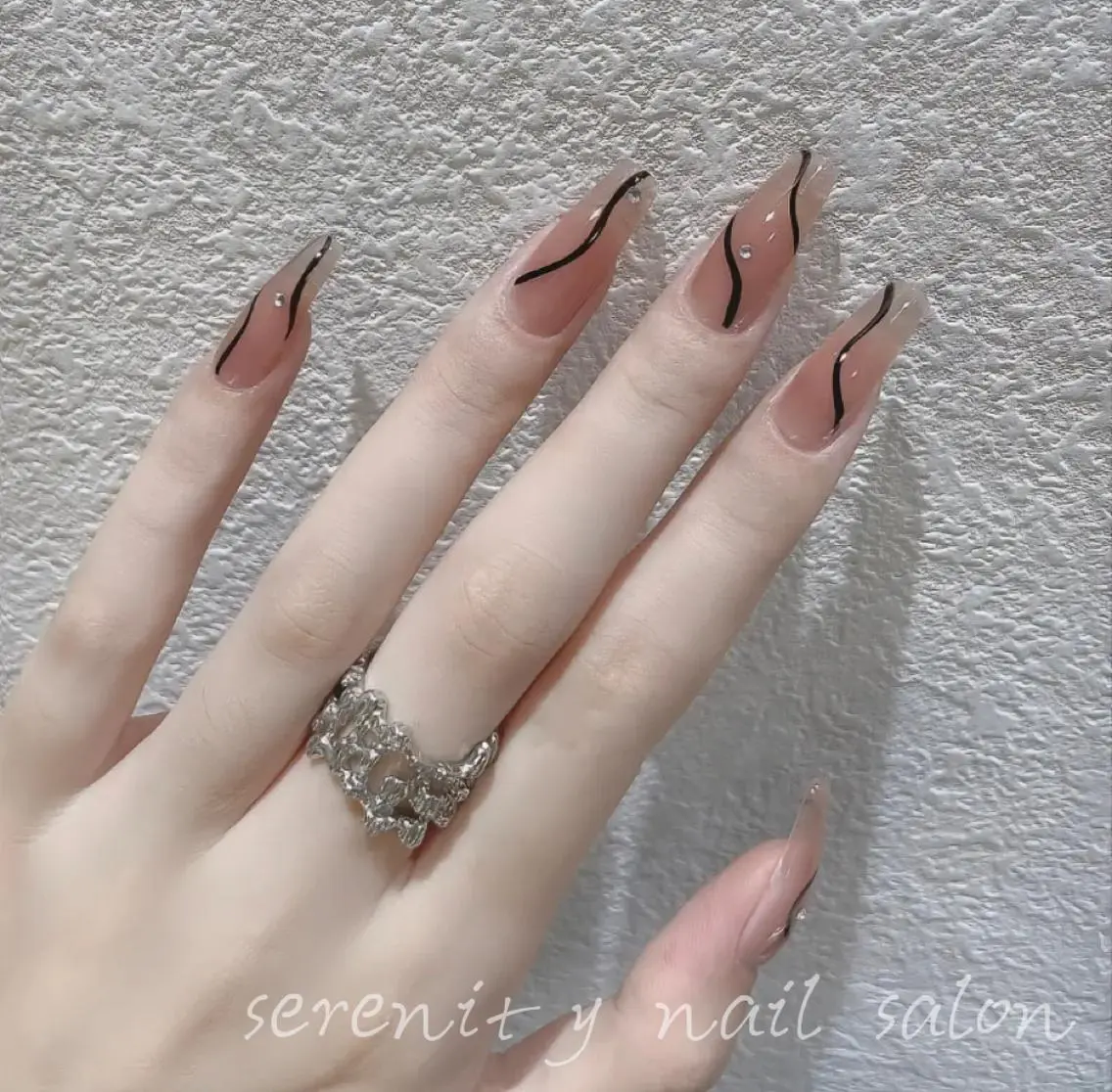 ネイル ハンドネイル ハンドケア ✨Serenity Nail salonのネイルデザイン