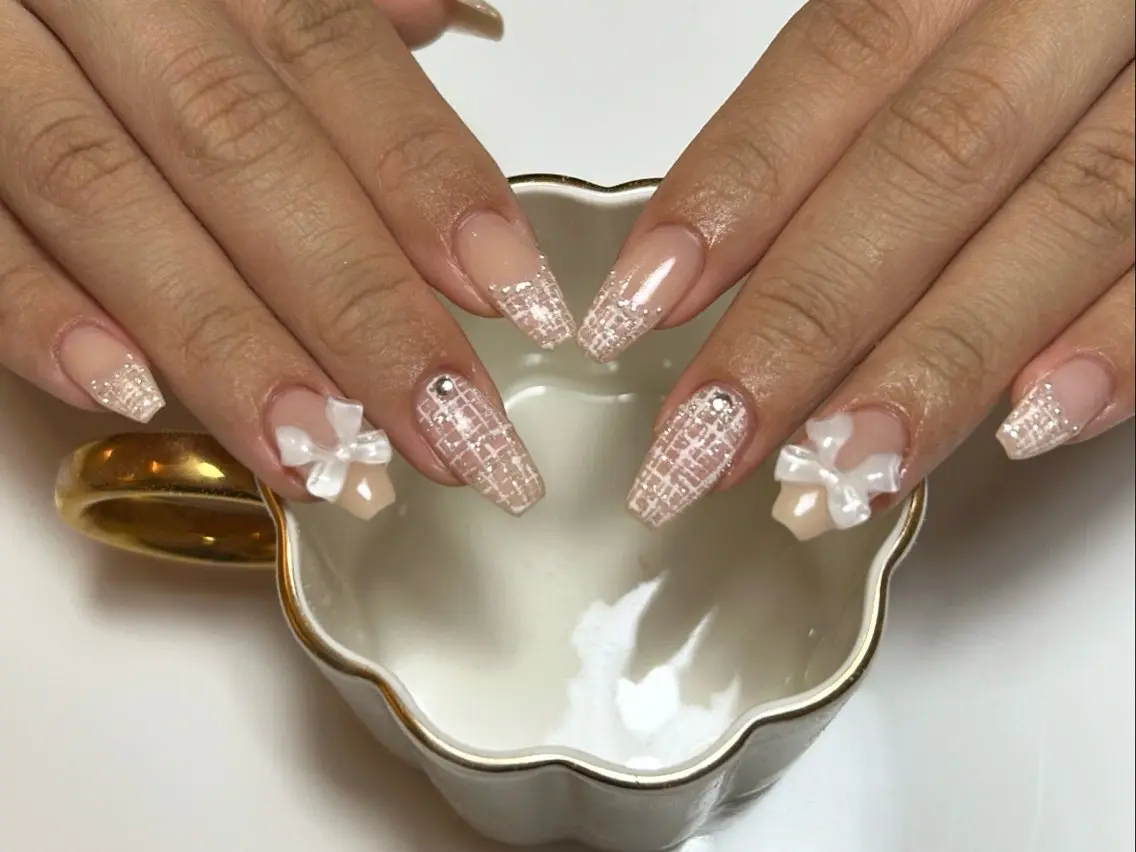 ネイル ハンドネイル ViViA momokaのネイルデザイン