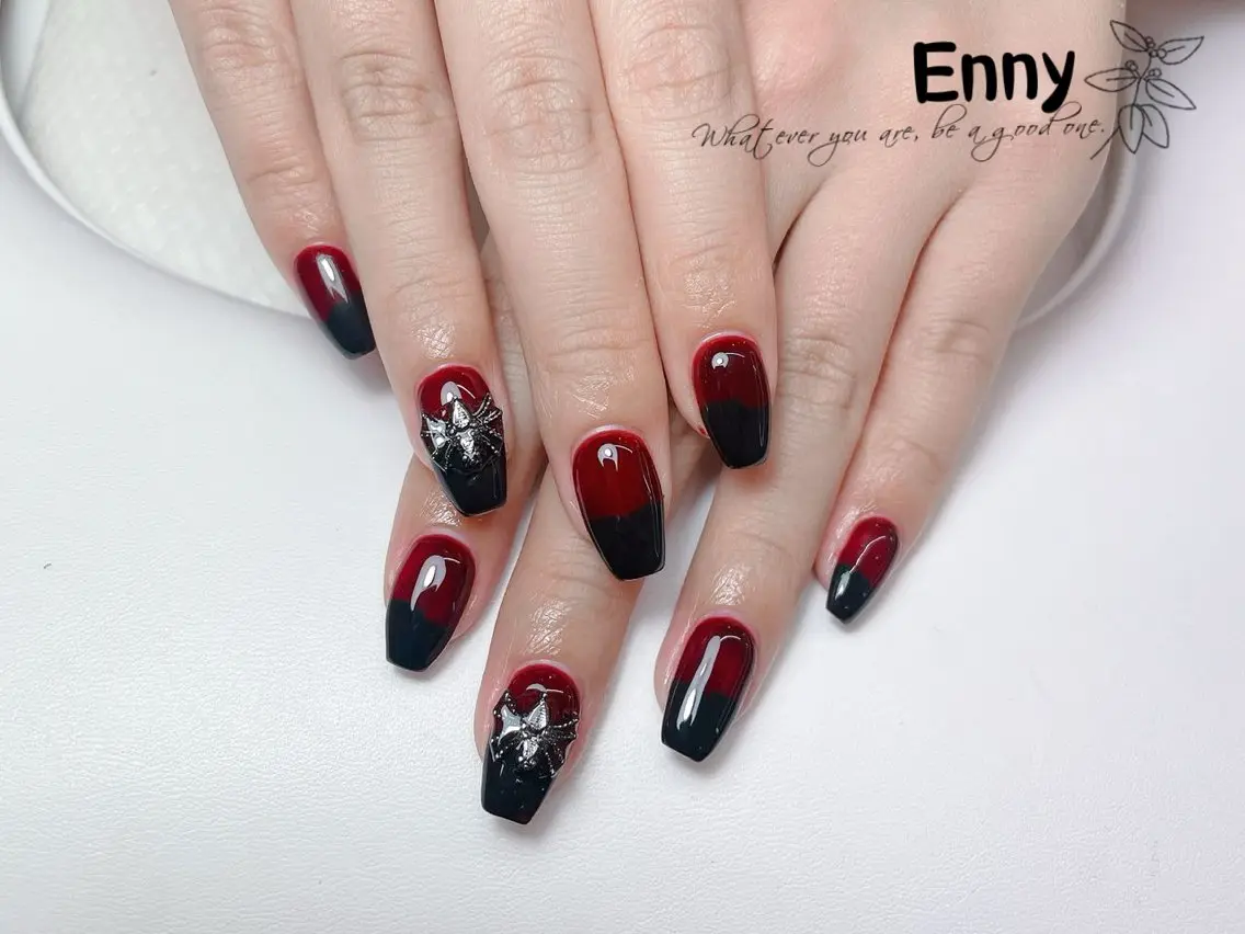 ネイル チークネイル 長さ出し フットネイル フレンチネイル ガラスフレンチ Nailsalon Ennyのネイルデザイン
