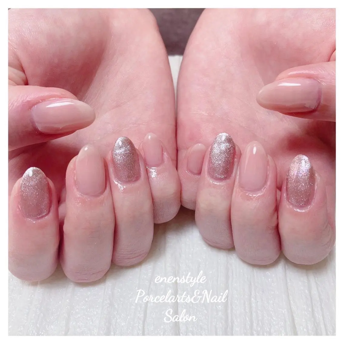 ミディアム ネイル ハンドネイル 🐾enen style 🐾のネイルデザイン