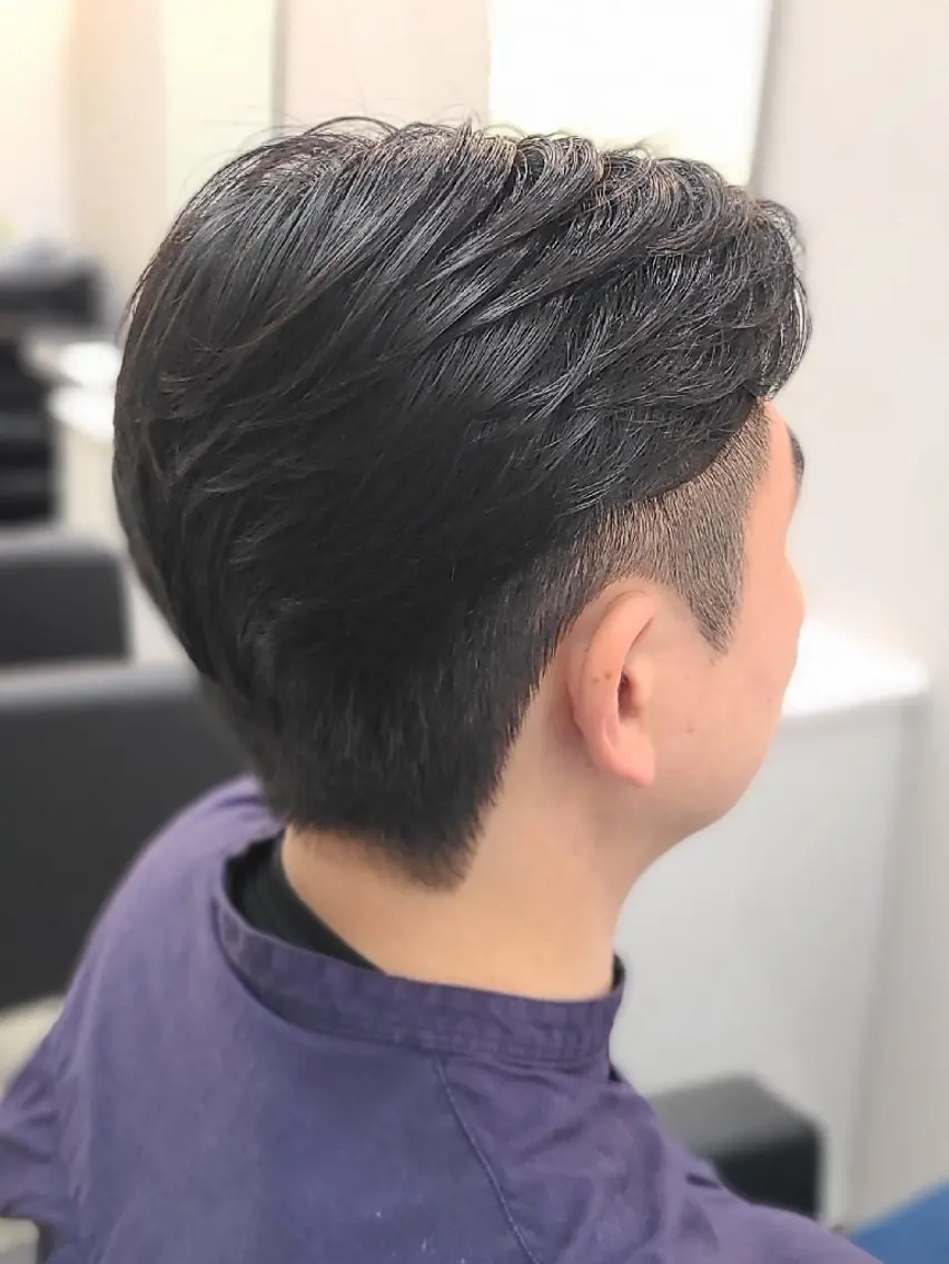 ショート メンズ カット 桐島 令奈のヘアスタイル
