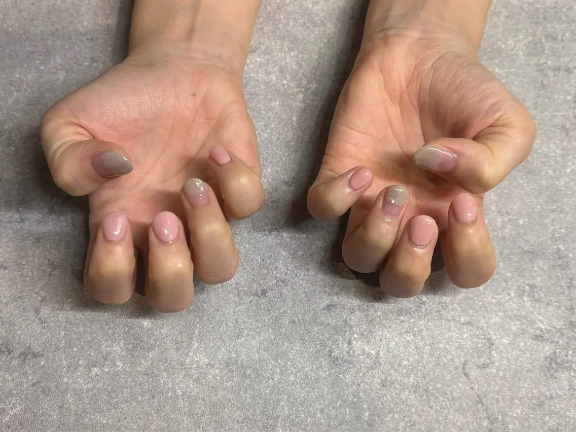 ネイル ニュアンスネイル N ayaのネイルデザイン