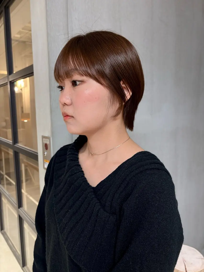 【32歳以下限定】【平日】ショートカットモデル　2​〜​3cm以上切らせて頂ける方✂︎の写真