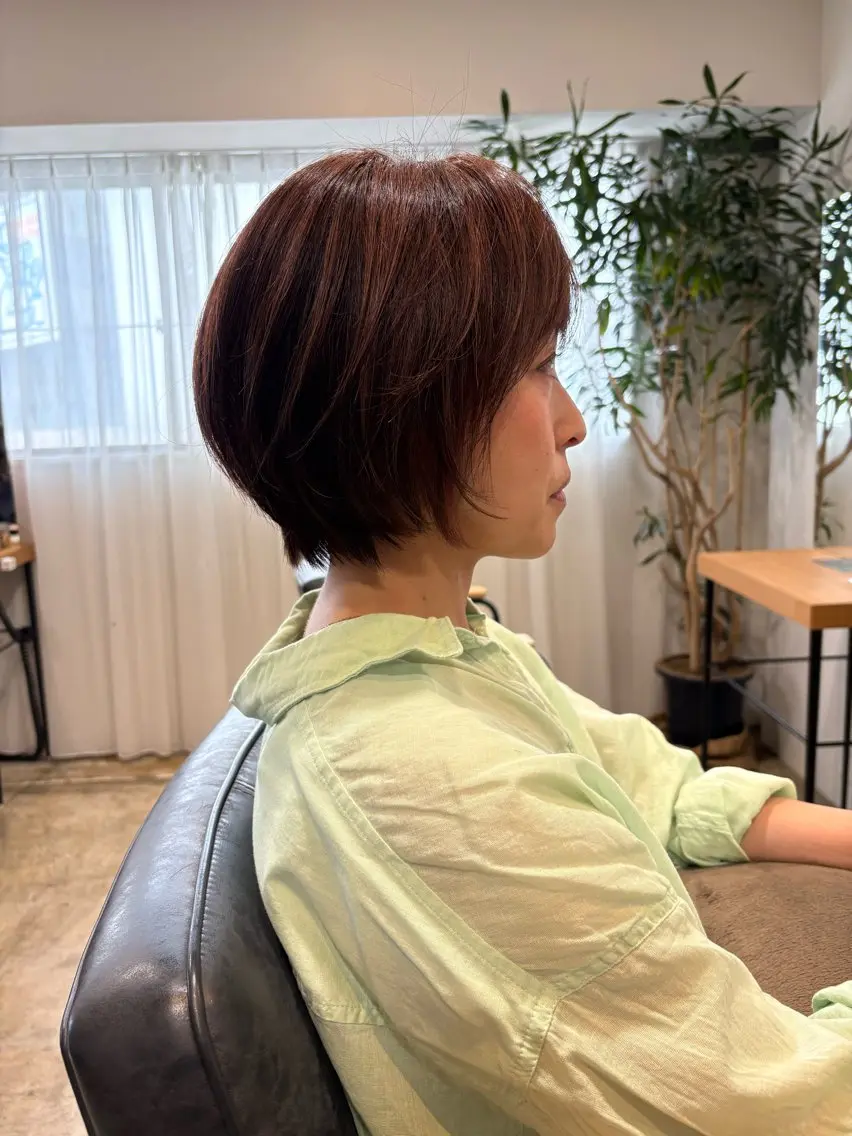 ショート 山崎 彩音のヘアスタイル
