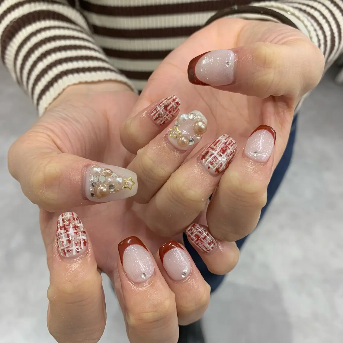 ネイル 冬ネイル クリスマス ハンドネイル マキノ ユイのネイルデザイン