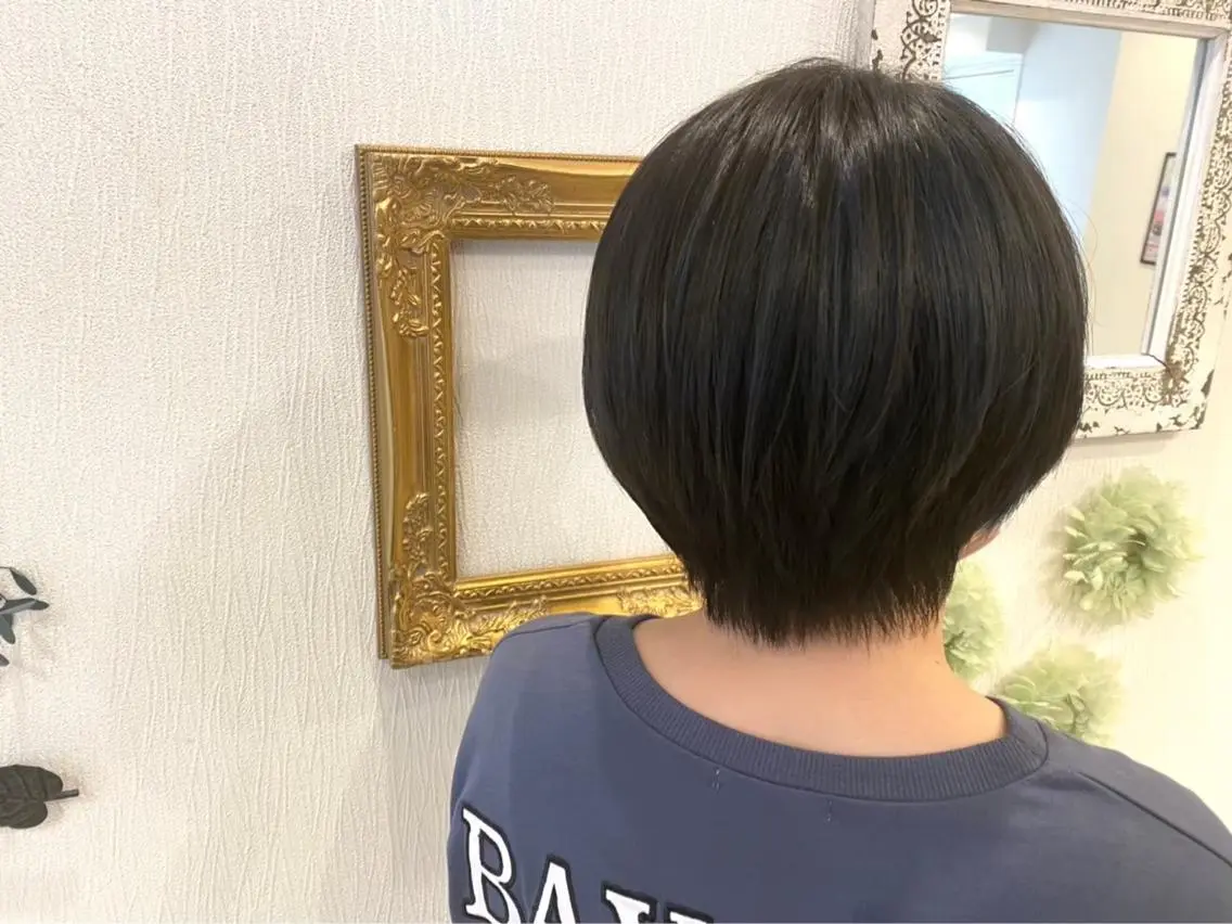 ショート ベージュ/透明感/ 桃子🎀のヘアスタイル