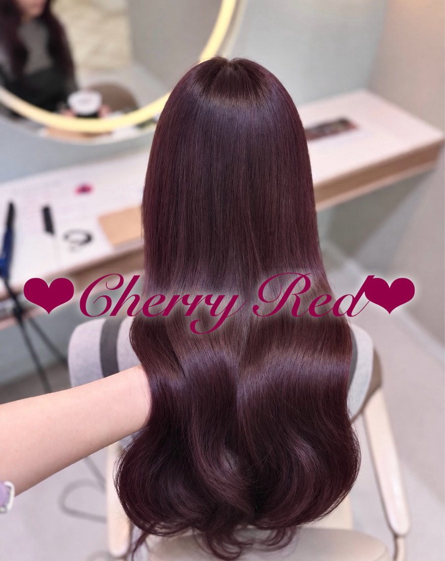 ロング カラー レッドカラー ヘアカラー トリートメント 暖色⌇﻿ブラウン⌇ 𝐀𝐤𝐚𝐫𝐢のヘアスタイル