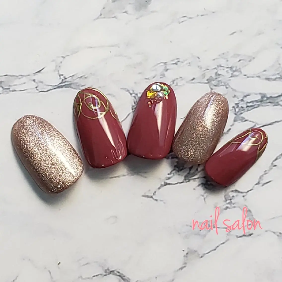 ネイル ボルドー マグネットネイル Nail salon Dioのネイルデザイン