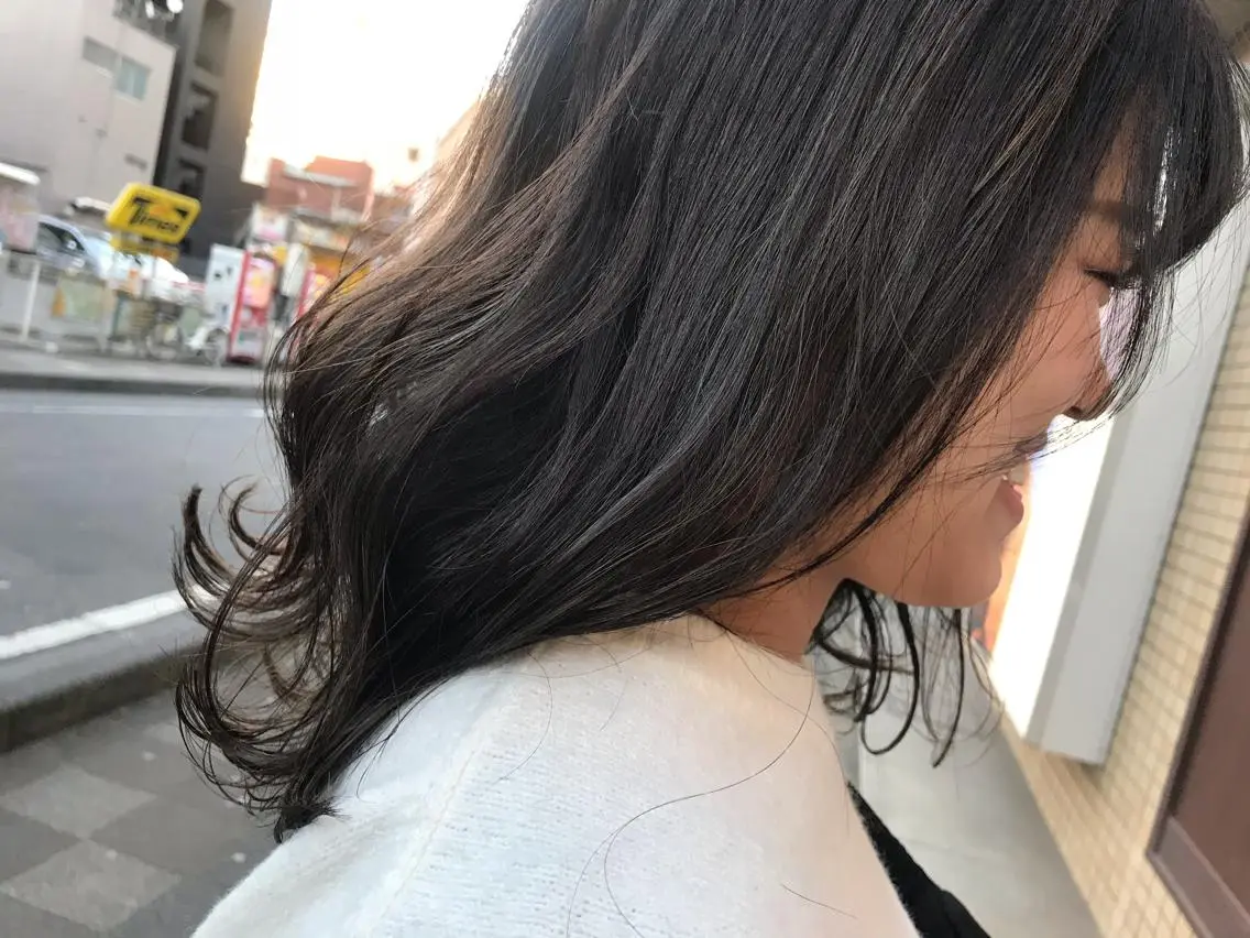 セミロング カット ヘアカラー ショートスタイル /tomo.のヘアスタイル