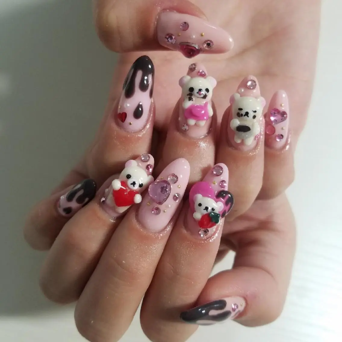 ネイル スカルプネイル . MAKI NAILのネイルデザイン