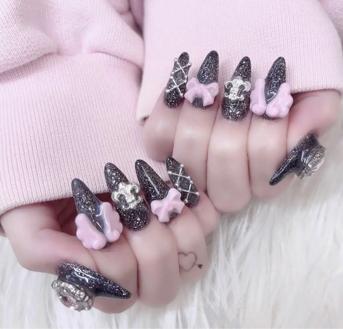 ネイル 長さ出し フレンチネイル グラデーション 卒業式 マグネットネイル ハンドネイル MIHANA NAILのネイルデザイン