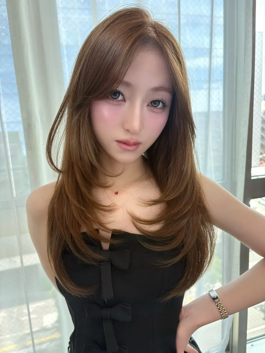 ロング カラー 透明感カラー グレージュ 顔周りカット レイヤーカット ワンホンレイヤー ヘアカラー MARIワンホンヘア /透明感/グレージュのヘアスタイル