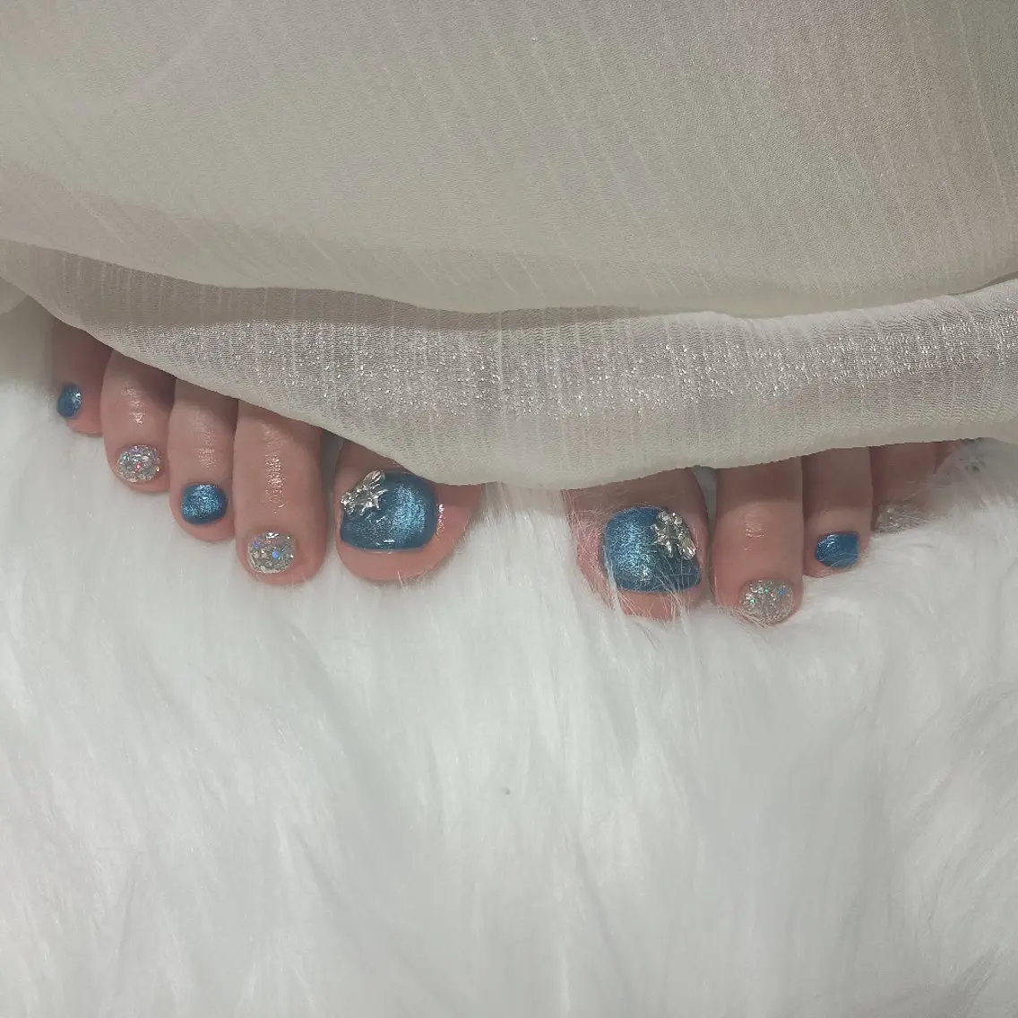 ネイル Reivl  Nails のネイルデザイン