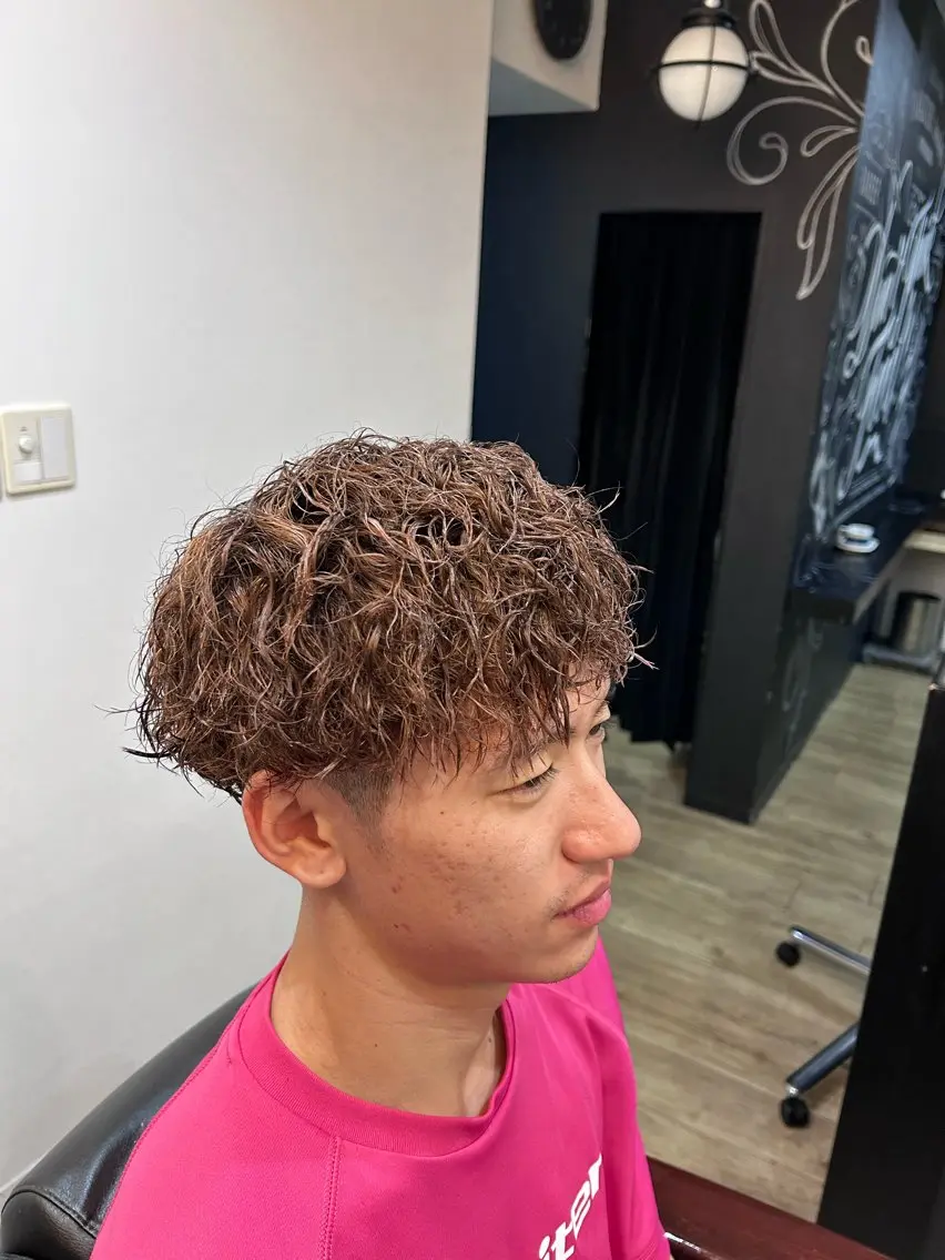 パーマ メンズ メンズパーマ カット パーマ 池部 宥伎のヘアスタイル