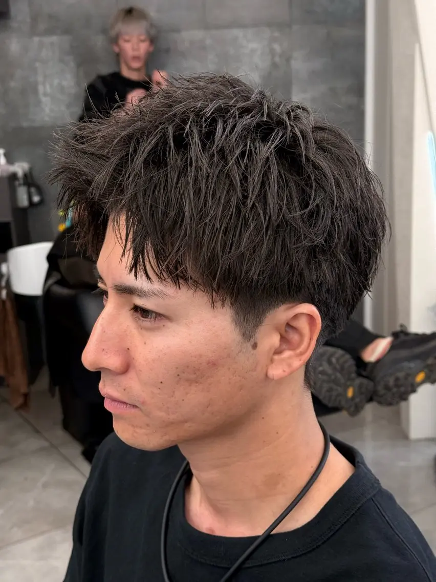 ショート メンズ アップバング カット 🇺🇸メンズ特化/ 四辻 凱斗🇺🇸のヘアスタイル