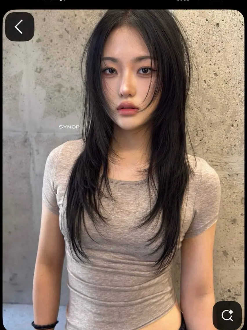 ロング 渡辺 杏斗龍のヘアスタイル