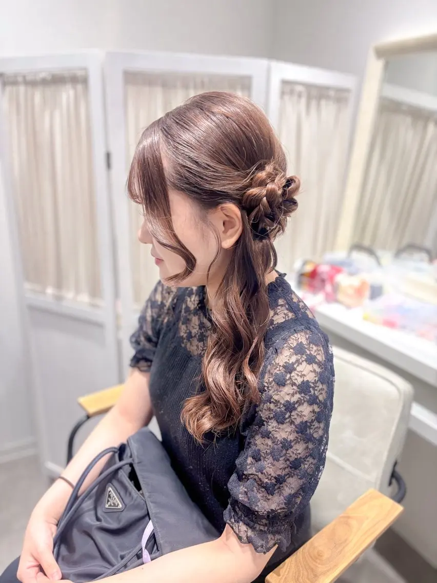 セミロング ヘアアレンジ 結婚式・ブライダル デート 韓国風ヘア ヘアセット ⭐︎moe 【ヘアセット🧸】のヘアスタイル