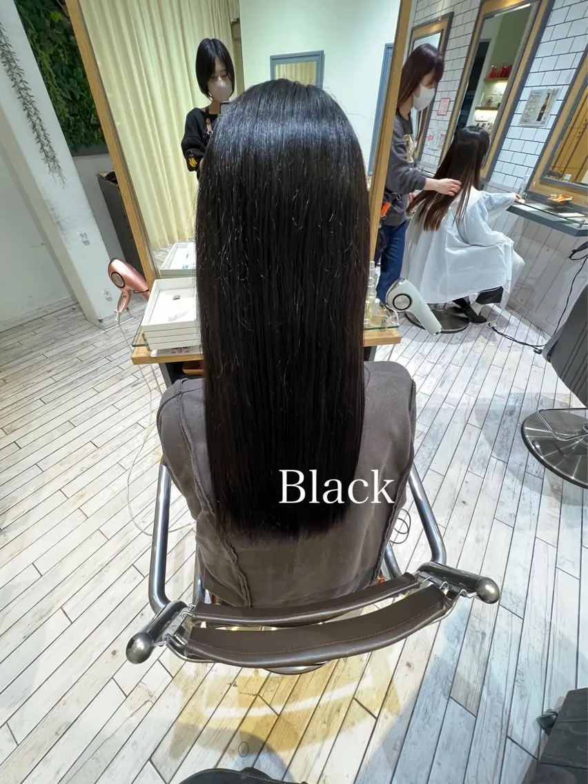 ロング カラー ブリーチ ブラウンカラー ダークブラウン ヘアカラー サエ💎横浜 カラーモデル募集中のヘアスタイル