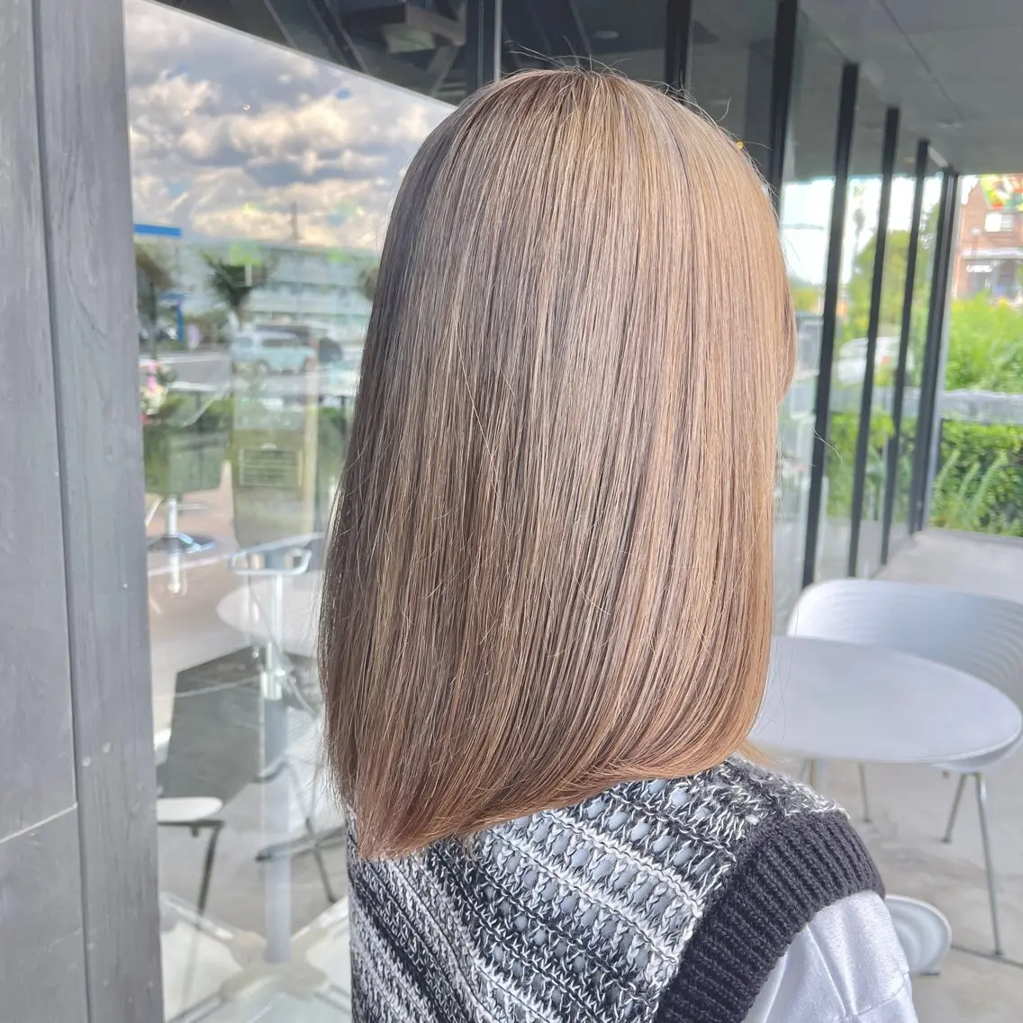 セミロング カット ヘアカラー 三好 達也のヘアスタイル