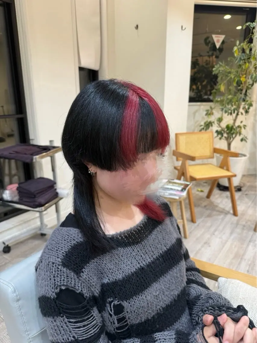 ミディアム ヘアカラー クロギ リョウのヘアスタイル