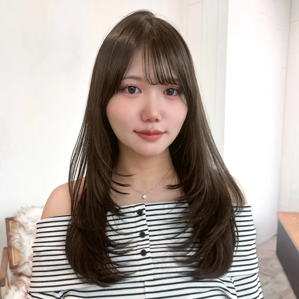 セミロング 池袋似合わせカット ✂️YUUKIのヘアスタイル