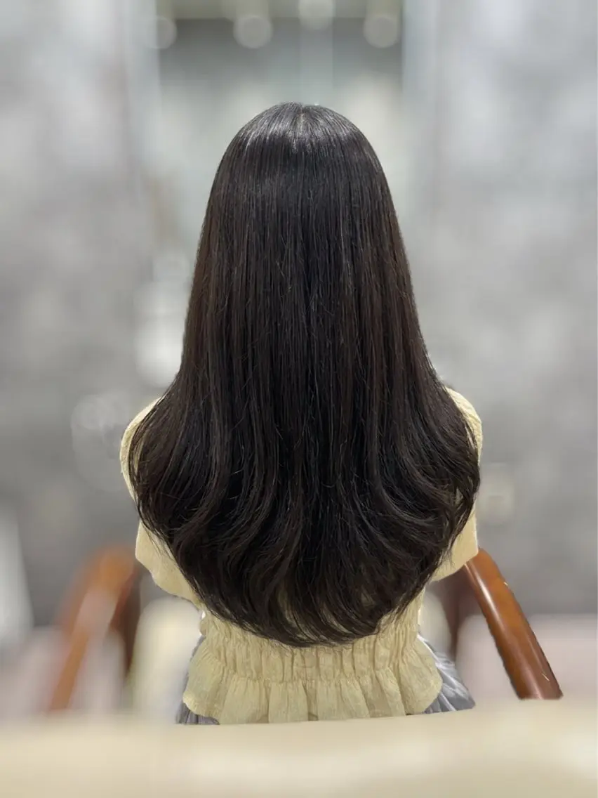 ロング カット ヘアカラー MIHO 海外風レイヤーのヘアスタイル