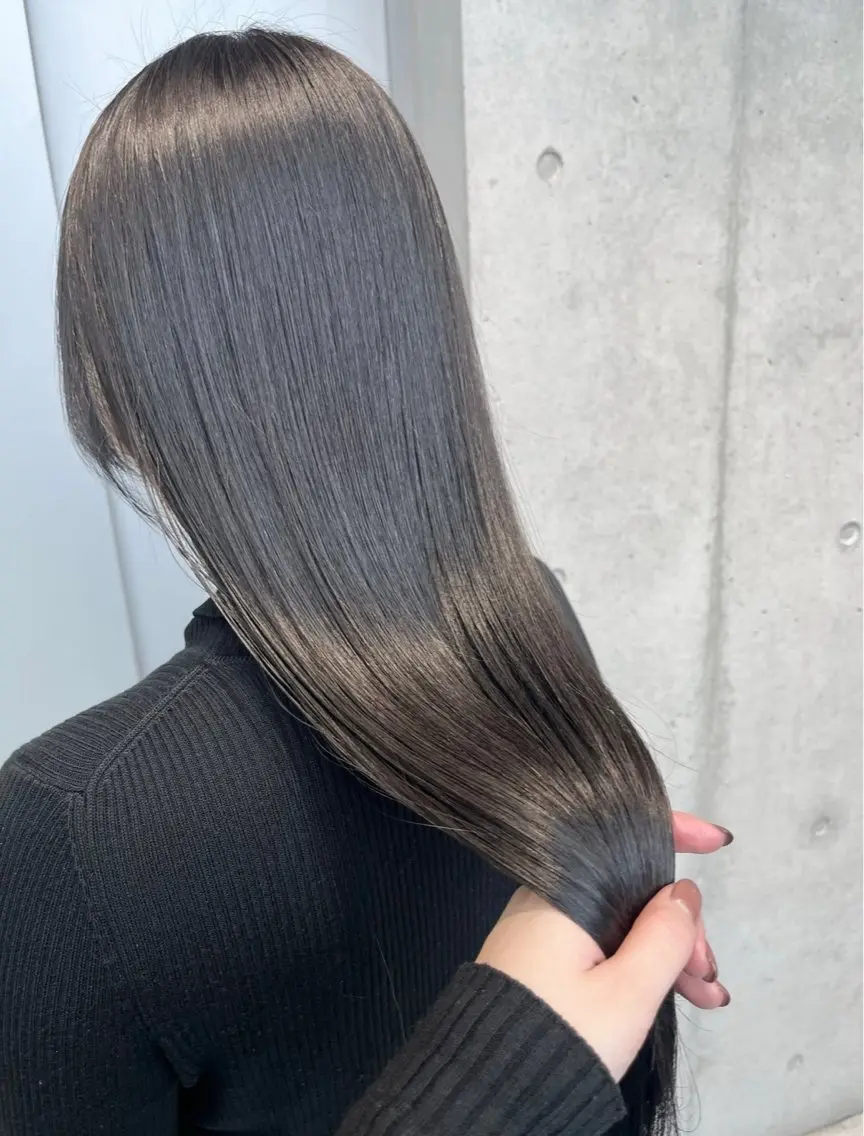 ロング カラー パーマ ヘアアレンジ カット ヘアカラー トリートメント ヘッドスパ ヘアセット 透明感カラー/縮毛 矯正/YUKAのヘアスタイル