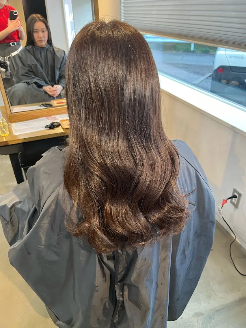 カラー 透明感カラー 本木下朋花/髪質 改善×ダブルカラーのヘアスタイル