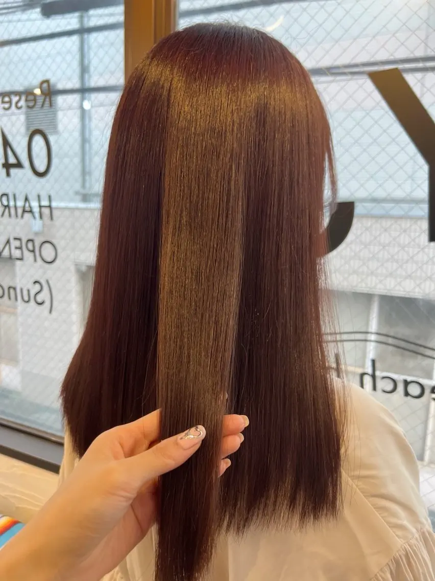 ロング カラー デザインカラー イヤリングカラー ボブ 顔周りカット 髪質改善 ヘアカラー 縮毛矯正 トリートメント KANA/ボブ/ インナーカラー/艶髪のヘアスタイル