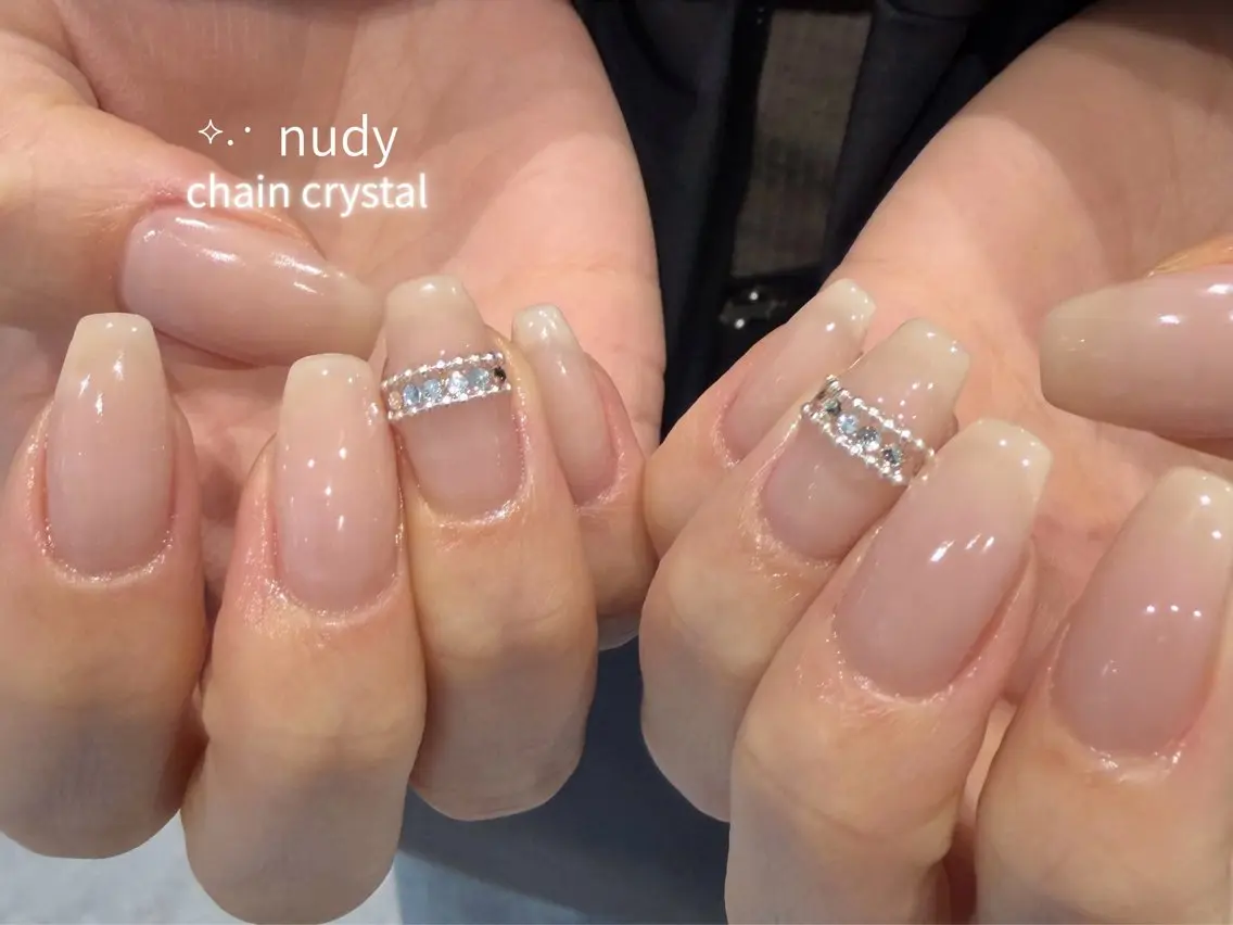 ネイル ハンドネイル NORA nail UMEDA MAIのネイルデザイン