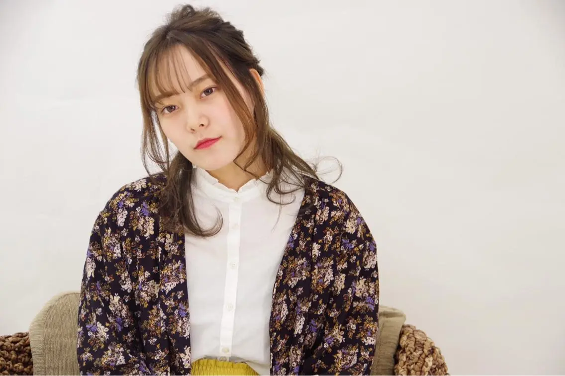 ミディアム 鳥越 優志のヘアスタイル