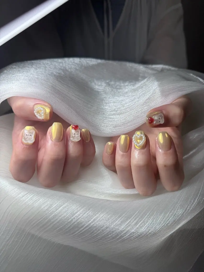 ネイル チークネイル フレンチネイル グラデーション 韓国ネイル マグネットネイル ハンドネイル Hana Nailのネイルデザイン