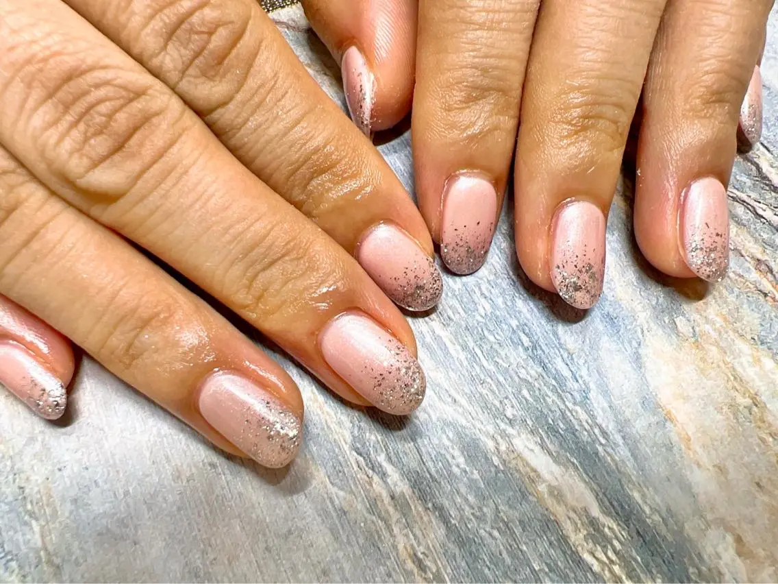 ネイル ハンドネイル mogunail &blowのネイルデザイン