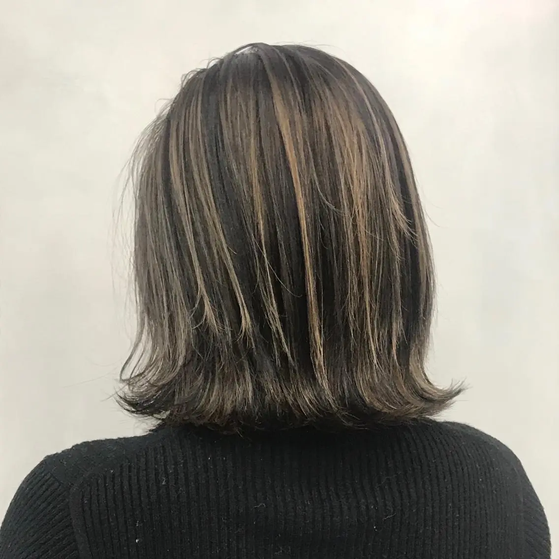ショート カラー カット・ブリーチ TAIGAのヘアスタイル
