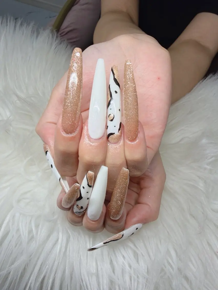 ネイル Lee Nailsのネイルデザイン