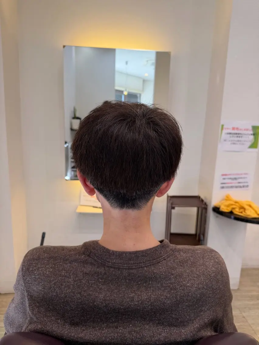 メンズ 呉屋 俊介のヘアスタイル