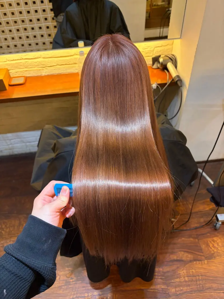 カラー ブリーチ ヘアカラー トリートメント CoCoon sayuのヘアスタイル