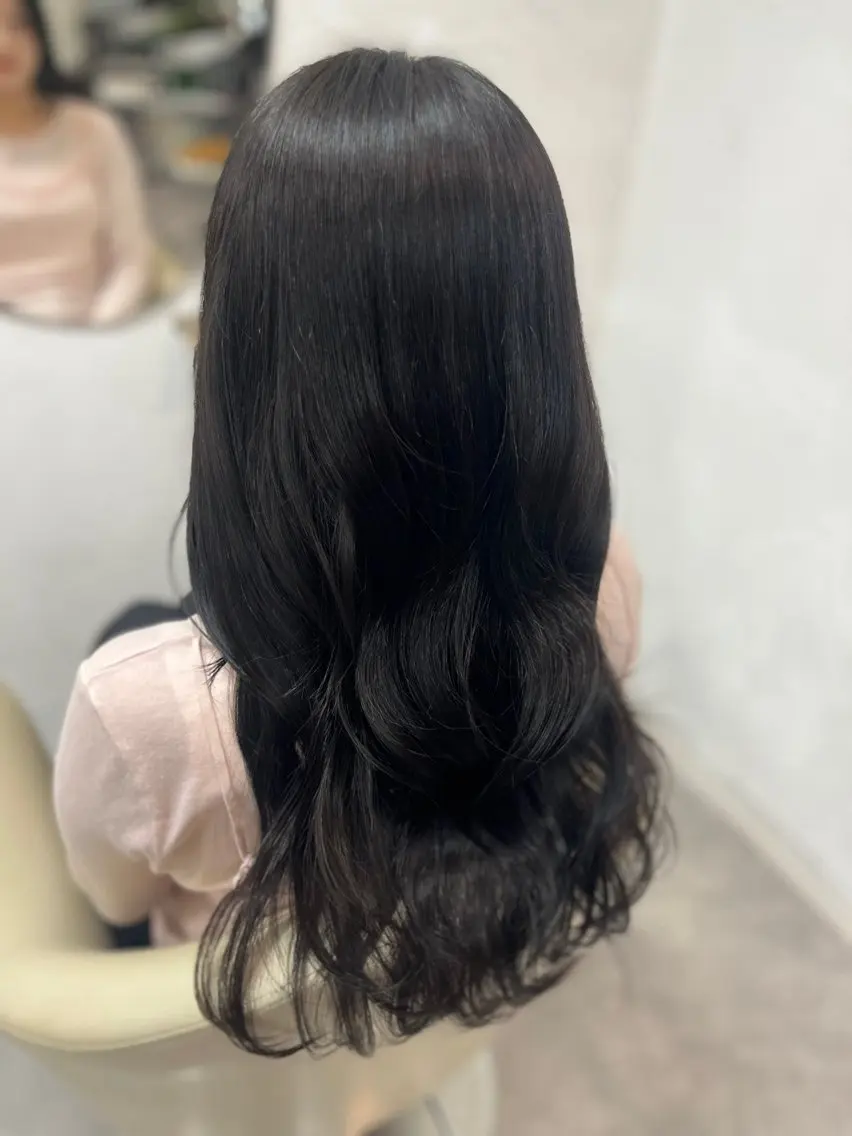 カラー SiLO / maoのヘアスタイル