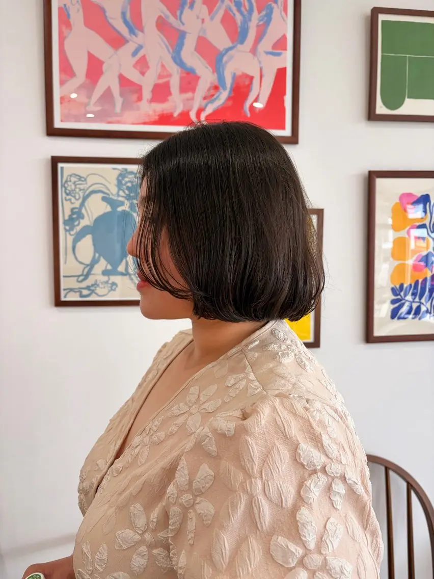 ショート ボブ 顔周りカット カット 太田 明伽のヘアスタイル