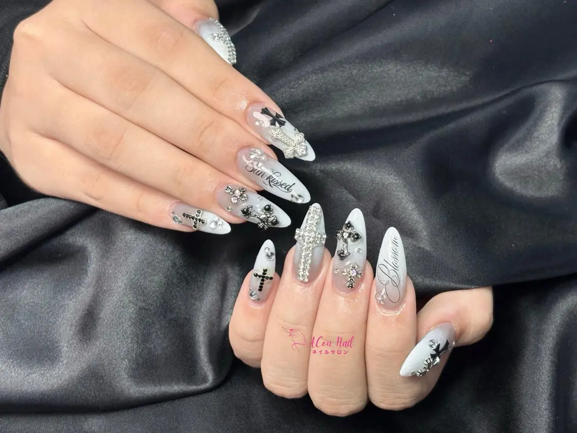 ネイル 桜ネイル 長さ出し フラワーネイル フレンチネイル ジェルネイル ハンドネイル ACon NailSalonのネイルデザイン