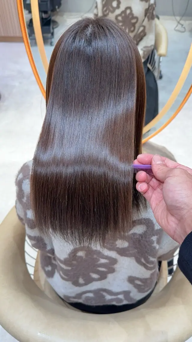 セミロング カラー カット ヘアカラー 縮毛矯正 美髪縮毛矯正✨🫧 レイヤー川村利幸のヘアスタイル
