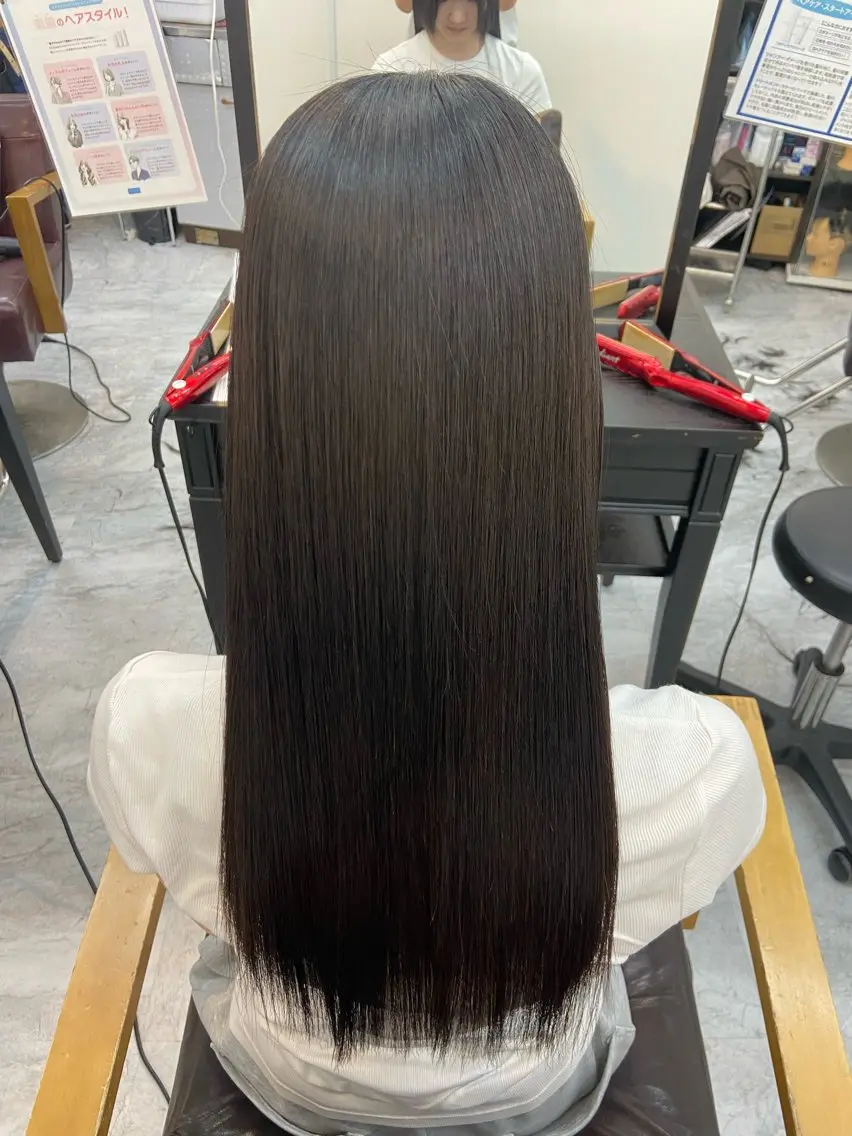 ロング 縮毛矯正 北村 理奈のヘアスタイル