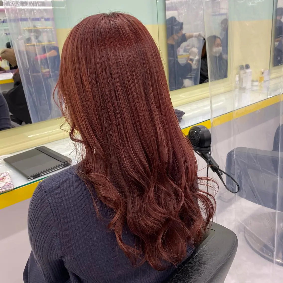 ミディアム カラー ヘアアレンジ カット ヘアカラー mai🍑暖色カラー /レイヤー💖のヘアスタイル