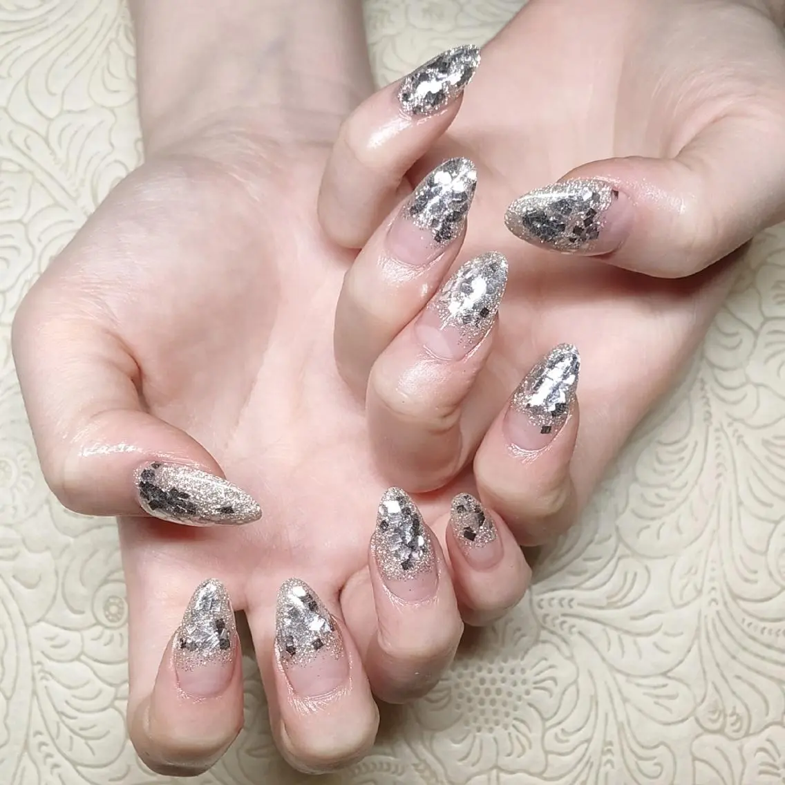 ネイル ホログラムネイル private nailsalonのネイルデザイン