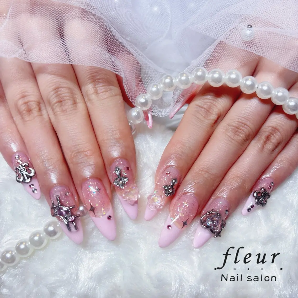ネイル ハンドネイル fleur YUMIのネイルデザイン
